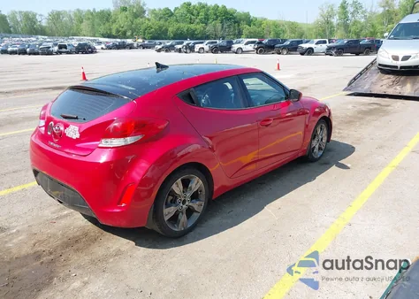2016 Hyundai Veloster из США, поврежденный, VIN KMHTC6AD0GU286455